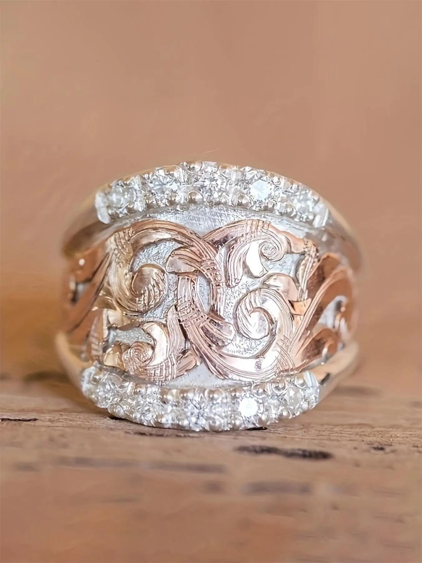 Vintage Zircon Floral Textured Metal Ring, Elegant Ring, Signet Ring, Fashion Stackable Ring, Stackable Finger Rings Daily Party Jewelry Accessories for Women & Girls Wedding Party