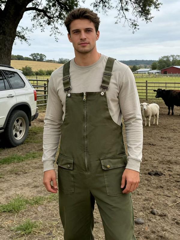European and American retro men's work overalls with suspenders, a new loose and casual style for spring and autumn. The shoulder straps are adjustable, with a front-length design. It is wear-resistant and durable, and can easily handle various jobs.
