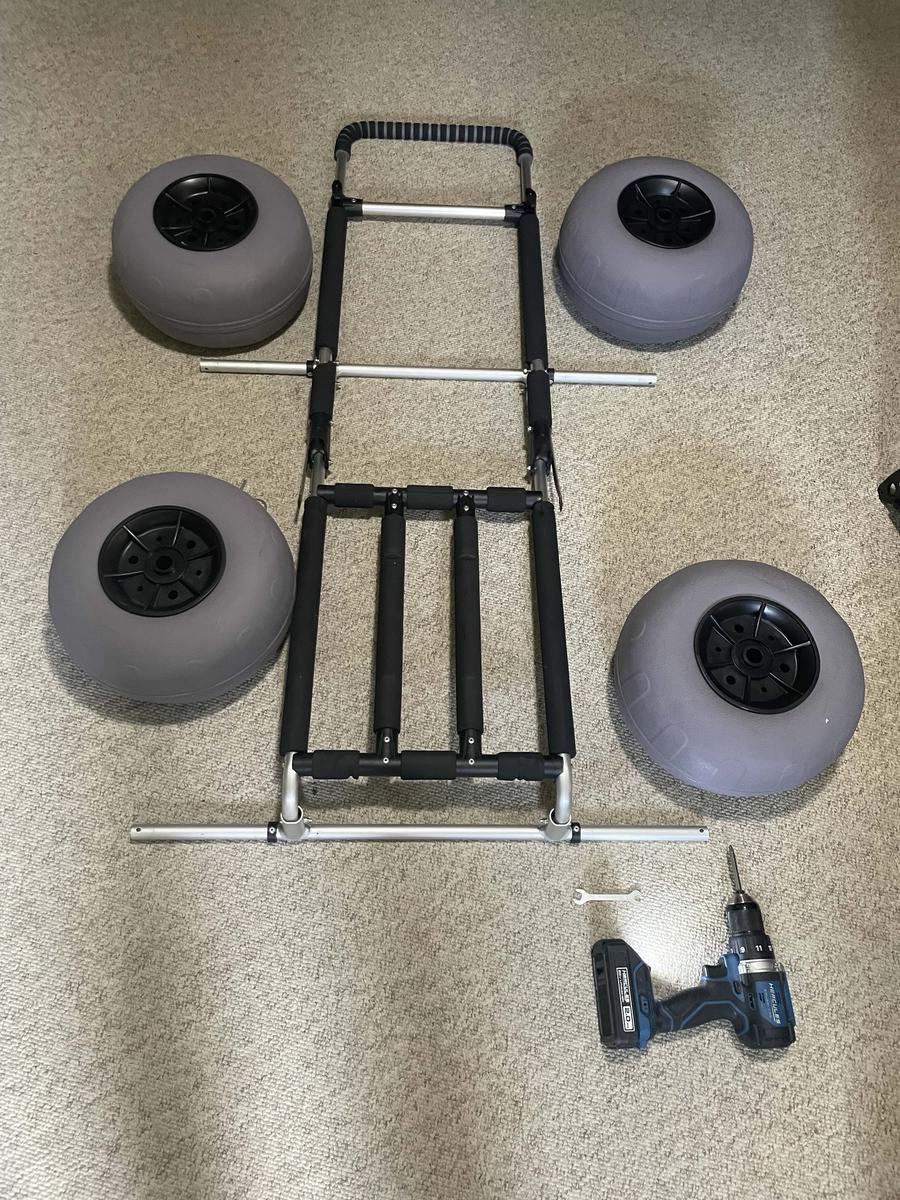 Item: 30" x 15" Cargo Deck & wheel 12"