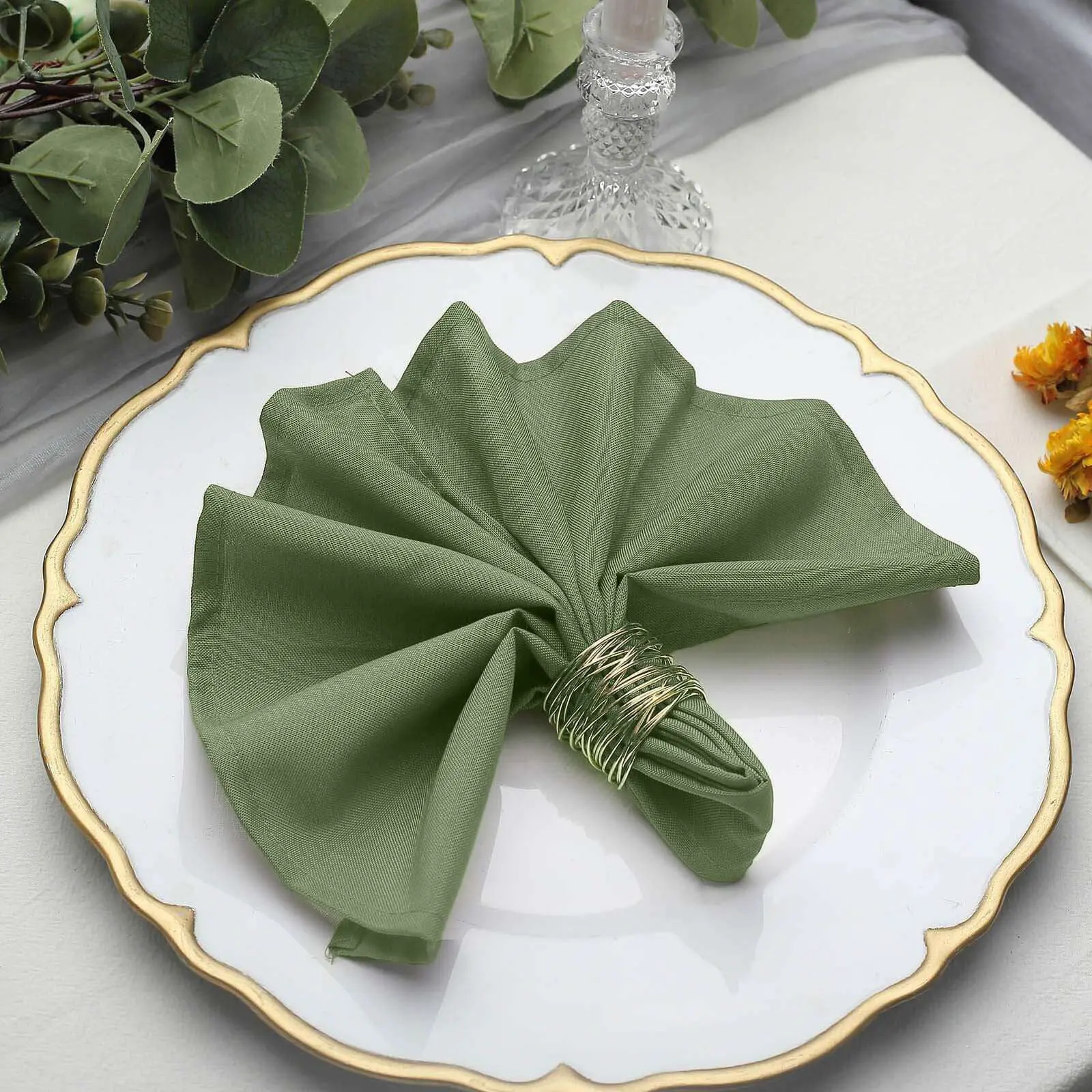 Pack of 5 Bulk Solid Olive Green Polyester Fabric Napkins (17in x 17in) - Durable, Wrinkle-Resist, Party-Proof Kitchen Tableware Dinner Napkins, Bulk Napkins