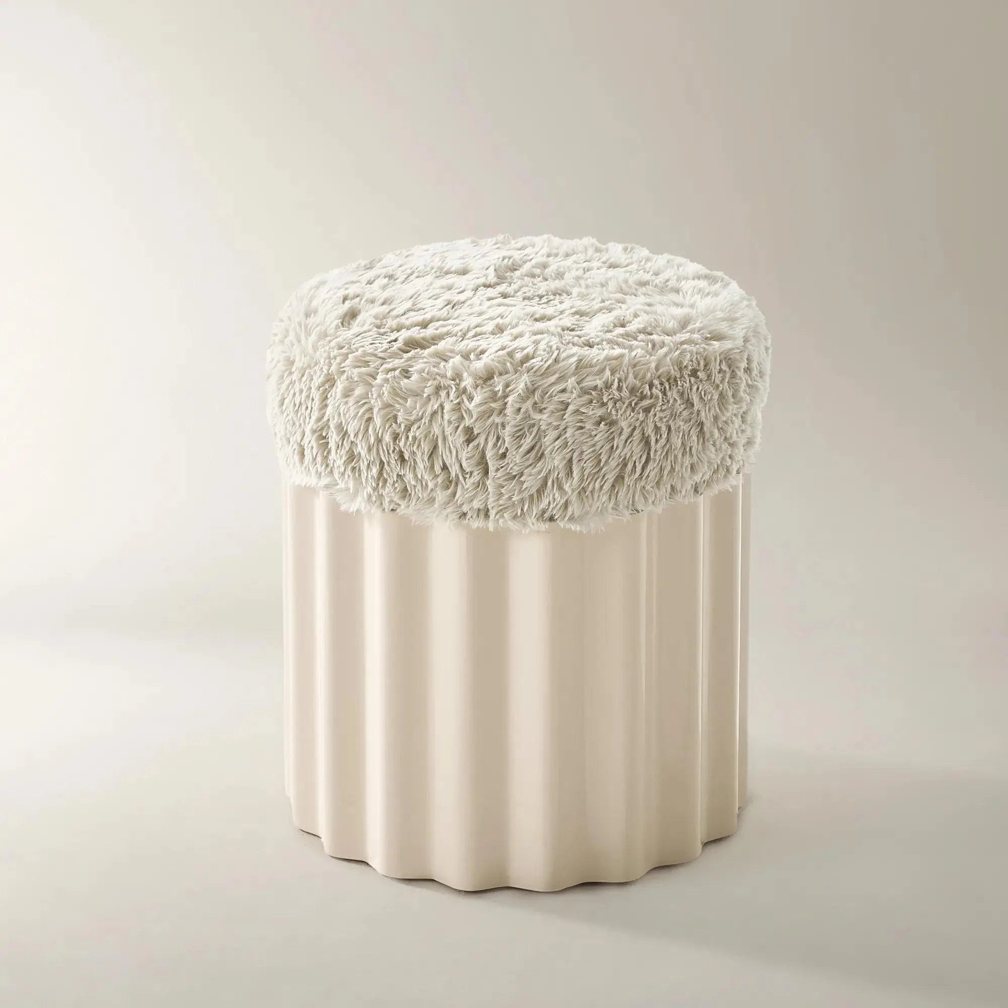 Z Gallerie Nia Turtle-Dove Lacquered Storage Stool - Glam Modern Indoor Furniture with Fluted Base, Cushioned Top, Living Room & Bedroom Hiding Spot