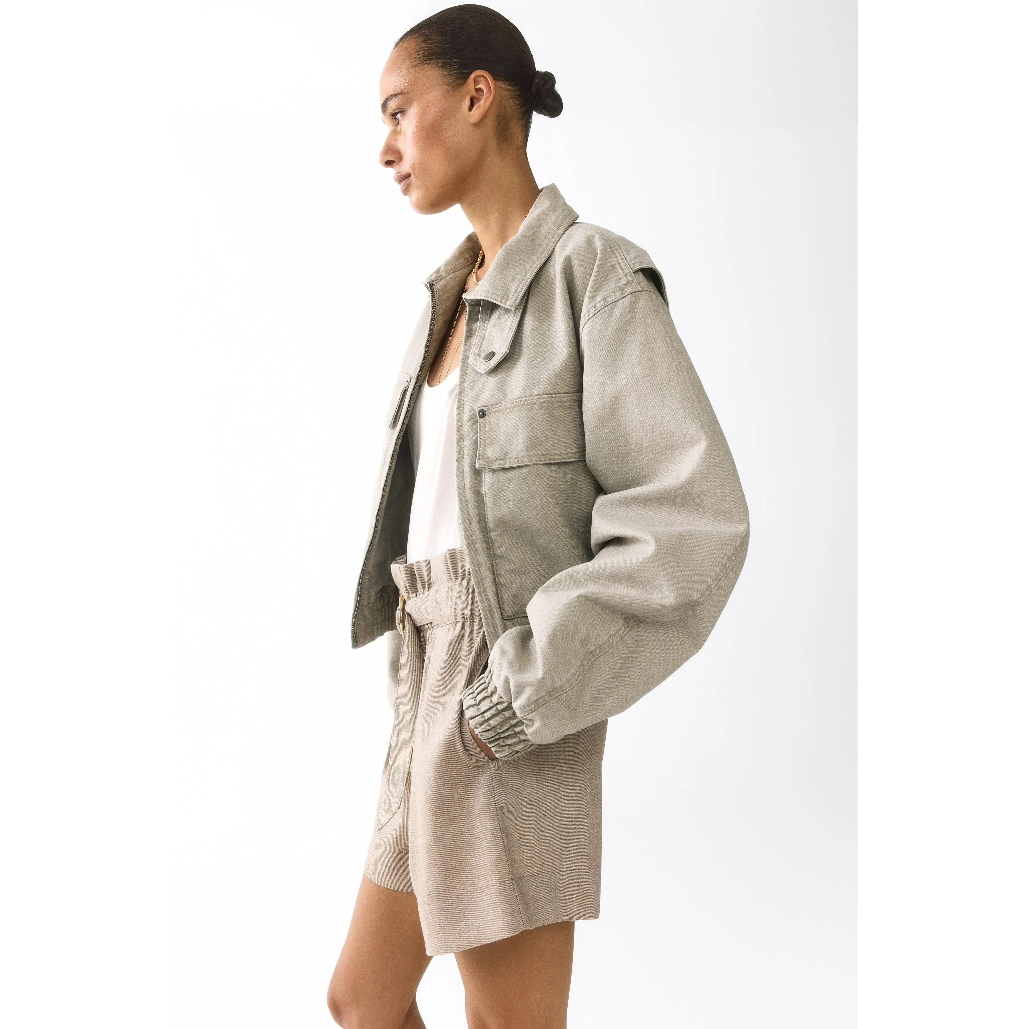 H&M Belted paper bag shorts