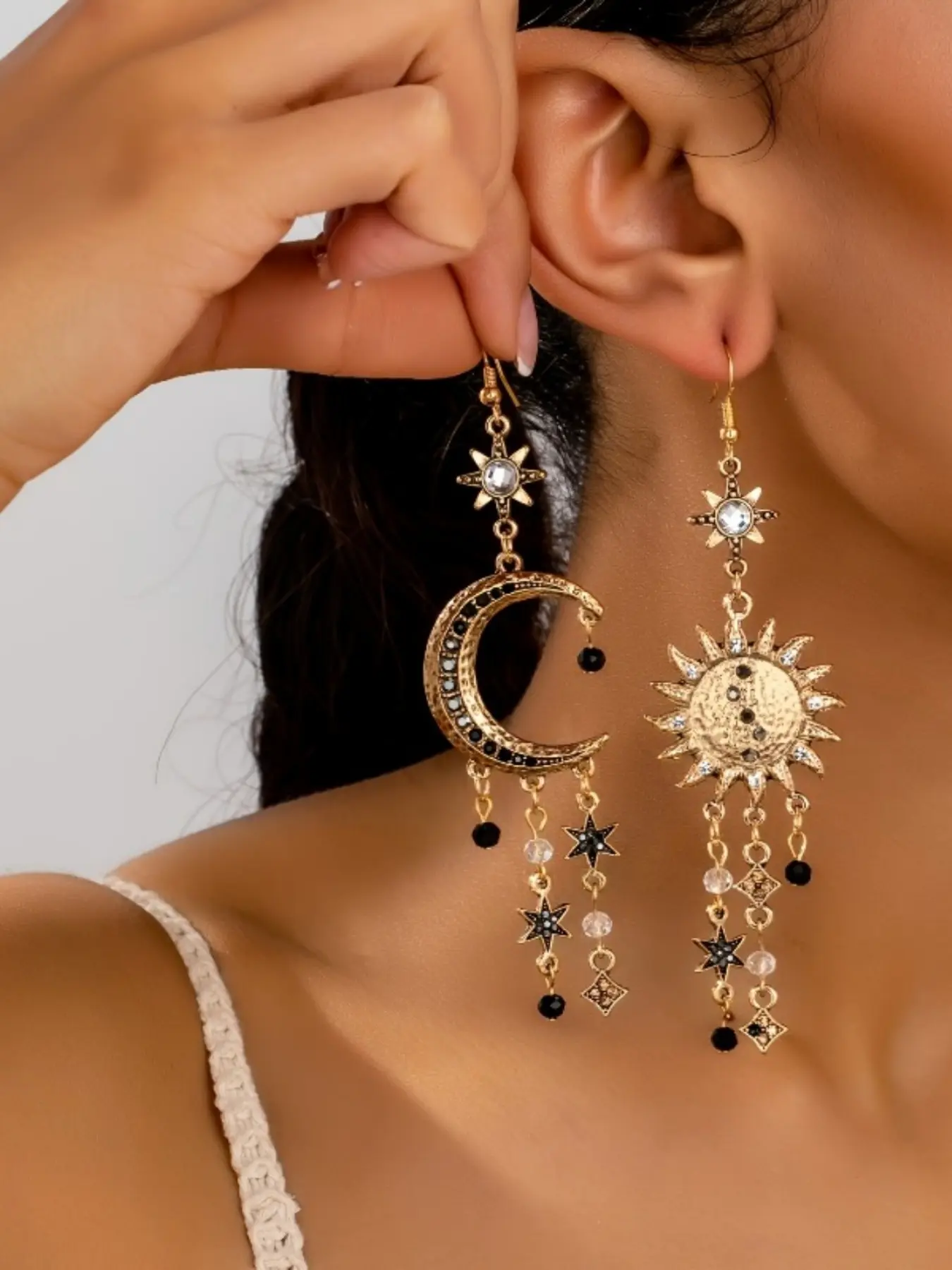 Boho Ethnic Sun Star Moon Fringe Design Asymmetric Drop Dangle Earrings, Bohemian Earrings, Sun Charm Earrings, Fashion Jewelry for Women, Perfect for Parties and Daily Wear, Decoration