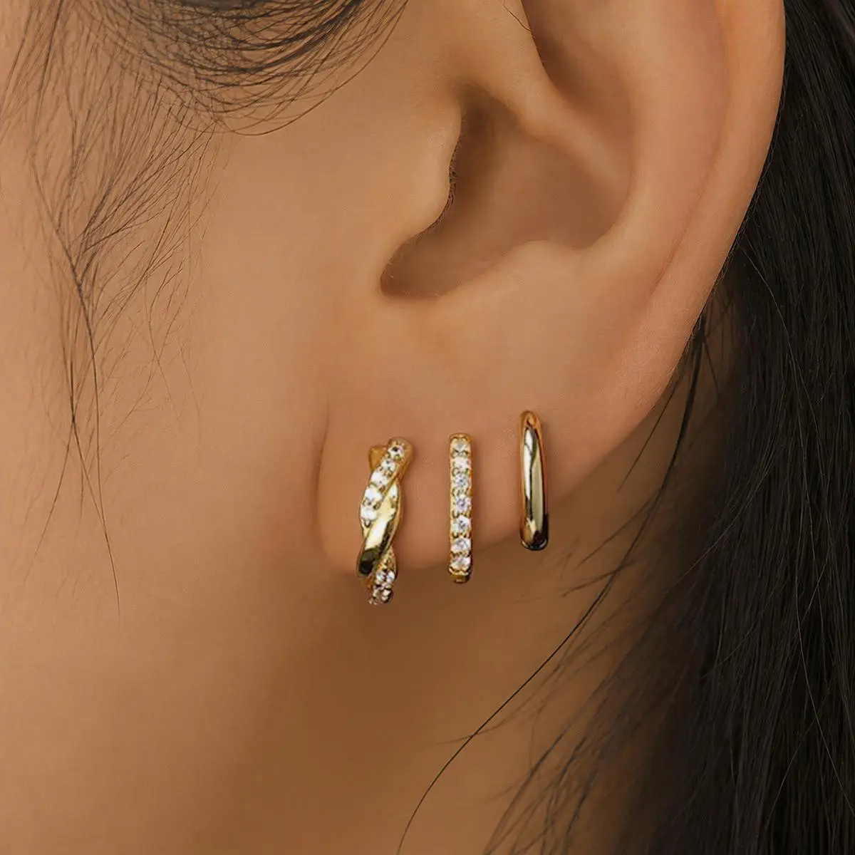 Gold Hoop Earrings Set for Women, Hypoallergenic Hoops Earrings for Sensitive Ears Dainty 14K Gold Plated Huggie Hoops Earring Stacks for Multiple Piercing, Jewelry Gifts for Women
