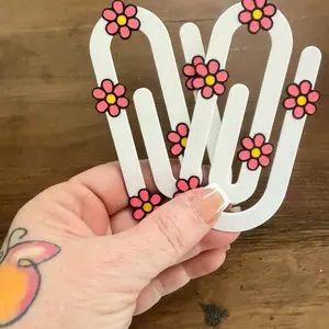 Daisy Jumbo Paperclips 3D Printed