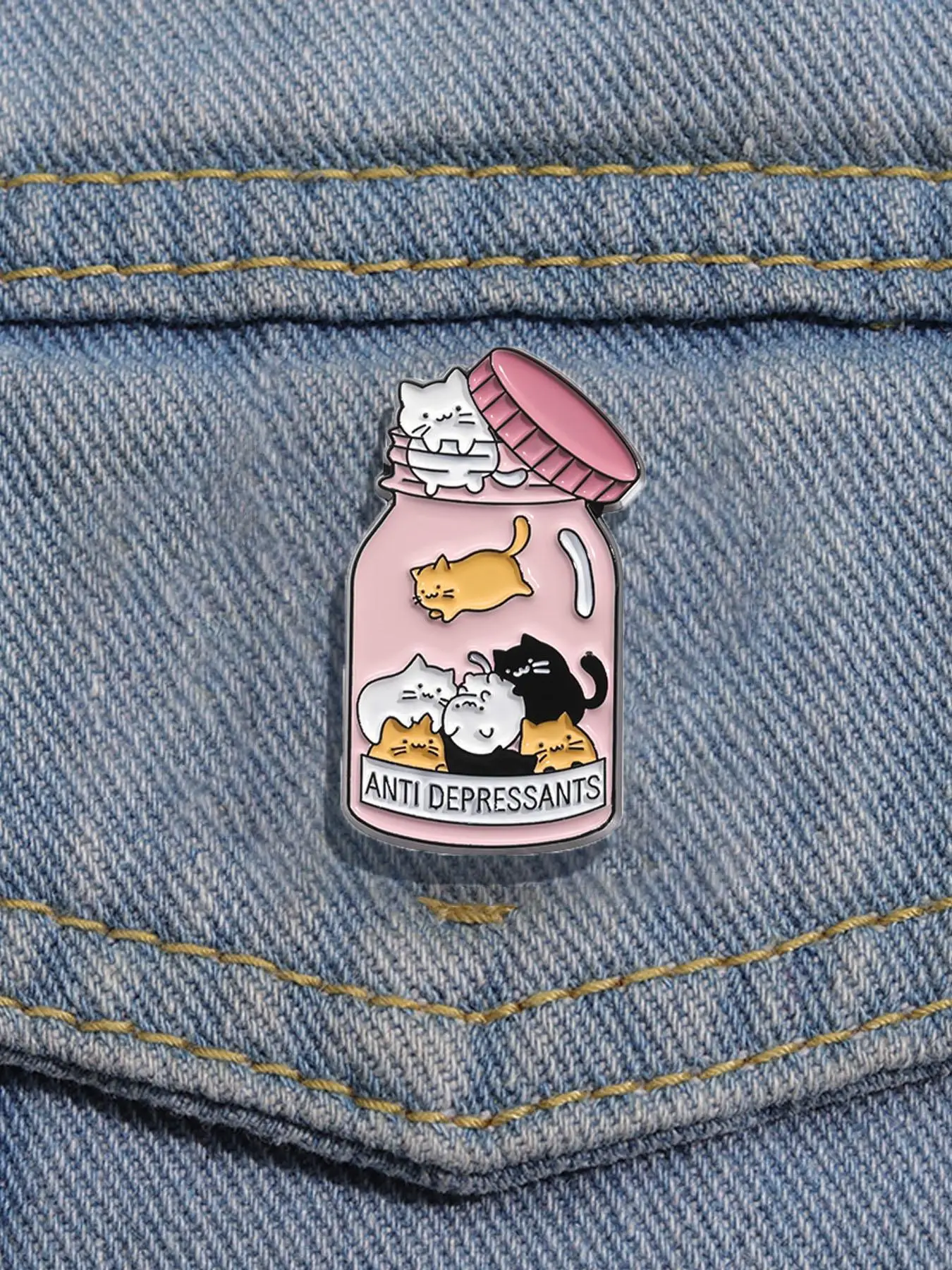 Summer 2024 Cute Cat Design Brooch Pin, Animal Themed Enamel Pin, Clothes Accessories for Women & Men, Perfect for Backpacks, Jeans, Scarves, Hats Dec