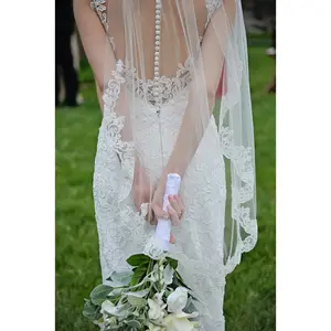 Swirl Scallop Lace Fingertip Wedding Veil, White Ivory Bridal Veil