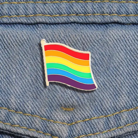 LGBT Pride Rainbow Striped Pattern Brooch, Alloy Brooch Pin, Fashion Alloy Badge for Daily Clothing Decor, Trendy All-match & Exquisite Brooch for Birthday Gift, Fashion Accessories