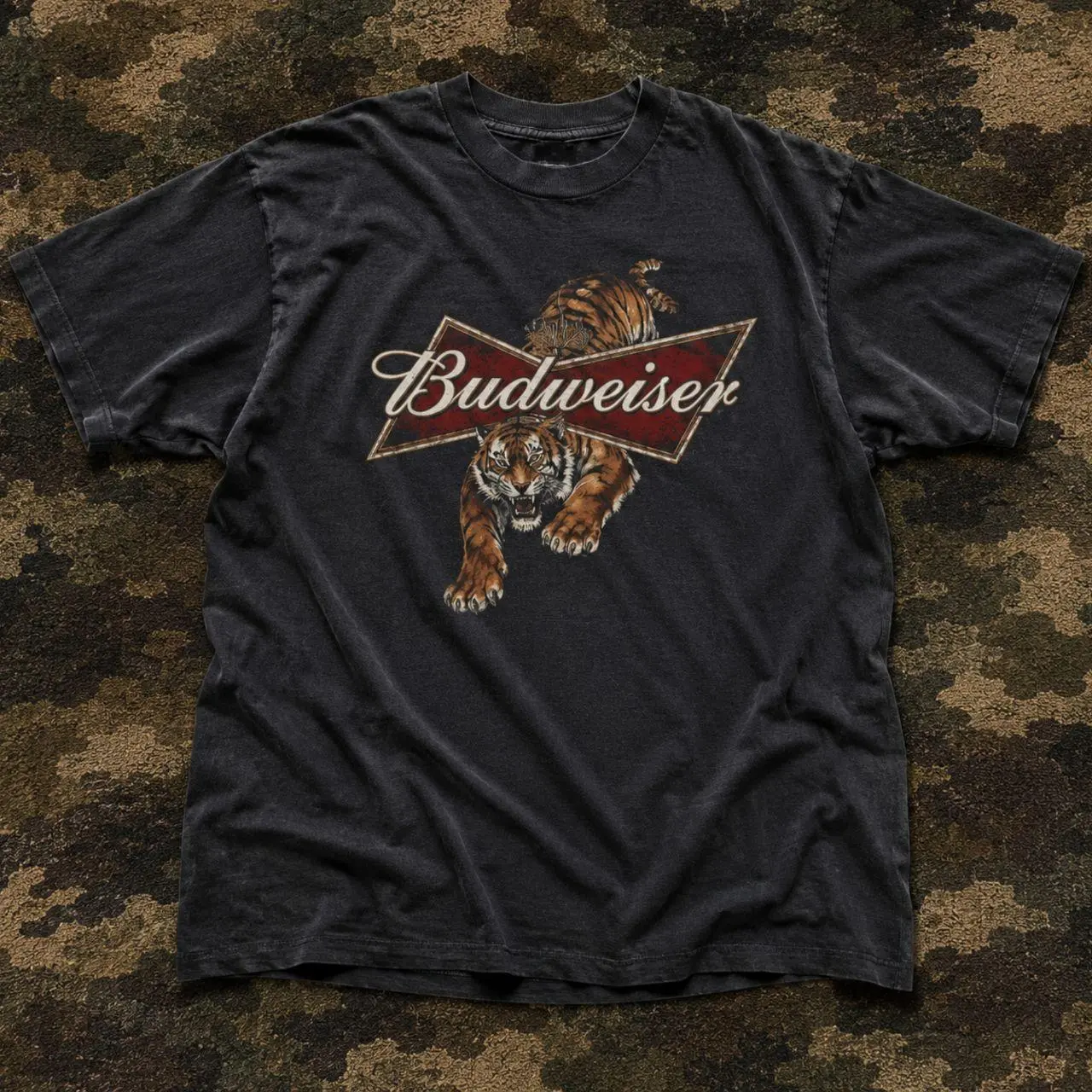 Budweiser tiger graphic T-shirt