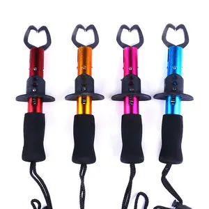Metallurgical pig fish control device 4-color metal anti-lost fish clip Luya fish control pliers outdoor fishing multi-functional fishing clip
