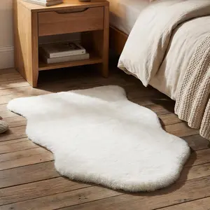 Faux Sheepskin Rug 2x3 Ft, 18mm Medium Pile Small Area Rug, Machine Washable Mini Plush Carpet for Bedroom, Living Room, Kids Room, &, White