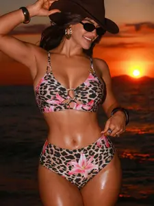 Women's Sexy Two-Piece Bikini Set, Cross-Strap Leopard Print Beachwear, Summer Vacation Style, Casual Swimwear for Women, High Waist Bikini
