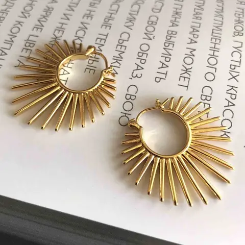 Vintage Sunflower Punk Fan Hoop Earrings, Exaggerated Design, Simple Style, Women's Party Accessory, Elegant Minimalist Fashion Wearable Earrings Jewelry, Trendy Fashionable Accessories