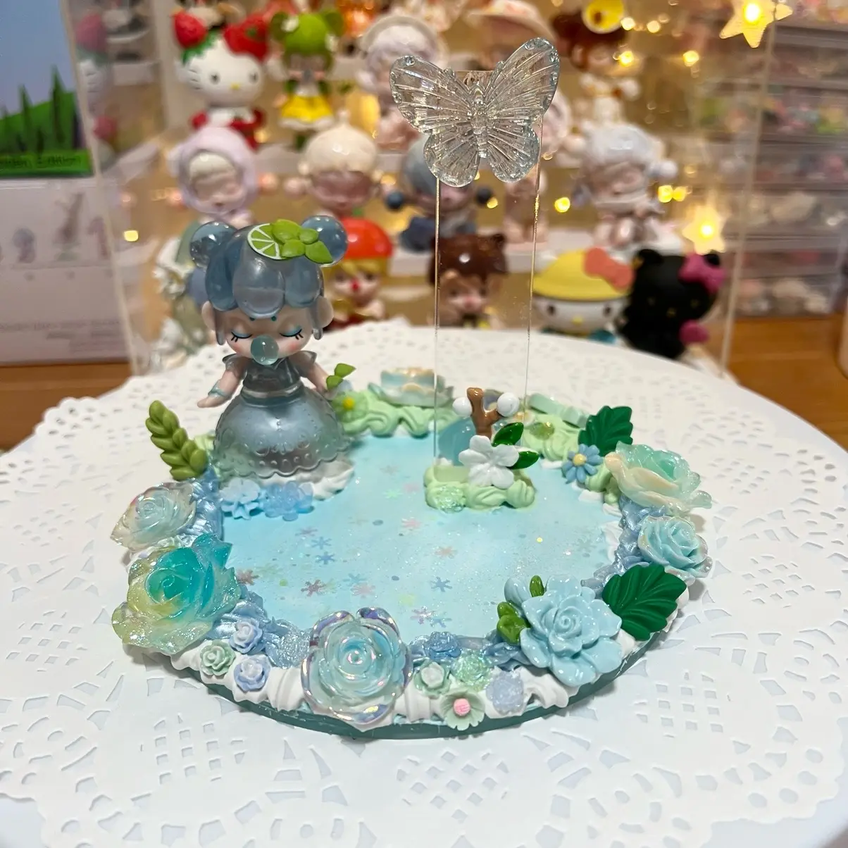 Decoden Cream Phone Holder K0002