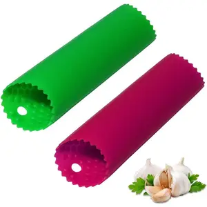 Garlic Peeler  Remover Roller Keeper,Easy Quick to Peeled Garlic Cloves with  Tube Roller Garlic Peeling Kitchen Tool (Green,Red)