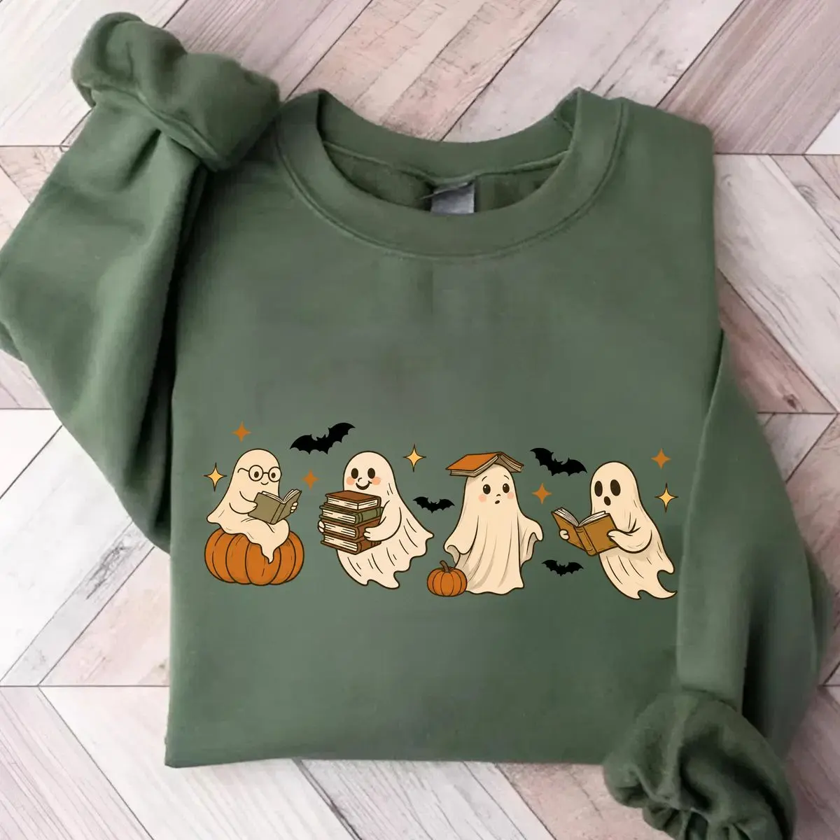 Cute Ghost Reading Sweatshirt, Cozy Halloween Ghost Sweater, Book Lover Fall Sweatshirt, Pumpkin Ghost Graphic Crewneck, Spooky Autumn Reading Sweater, Halloween Bookish Gift.
