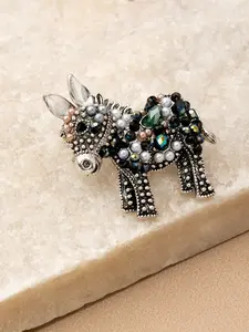 Bohemian Vintage Cartoon Horse Brooch for Women, Unique Irregular Design, Perfect for Parties and Daily Wear, Stylish Ladies' Accessory