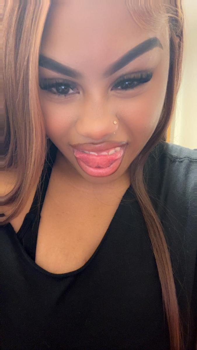 Item: Extra Large Capacity Lash Cluster Kit , Black