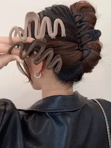3pcs Simple Solid Color Matte Plastic Hair Claw Clips, Snake Shape and Wave Shape, Casual Accessories, Women's Hair Decorations