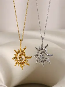 Plated Stainless Steel Sun Pendant Necklace, Silver Color Sun Design Jewelry Accessory, Ideal for Casual & Daily Use