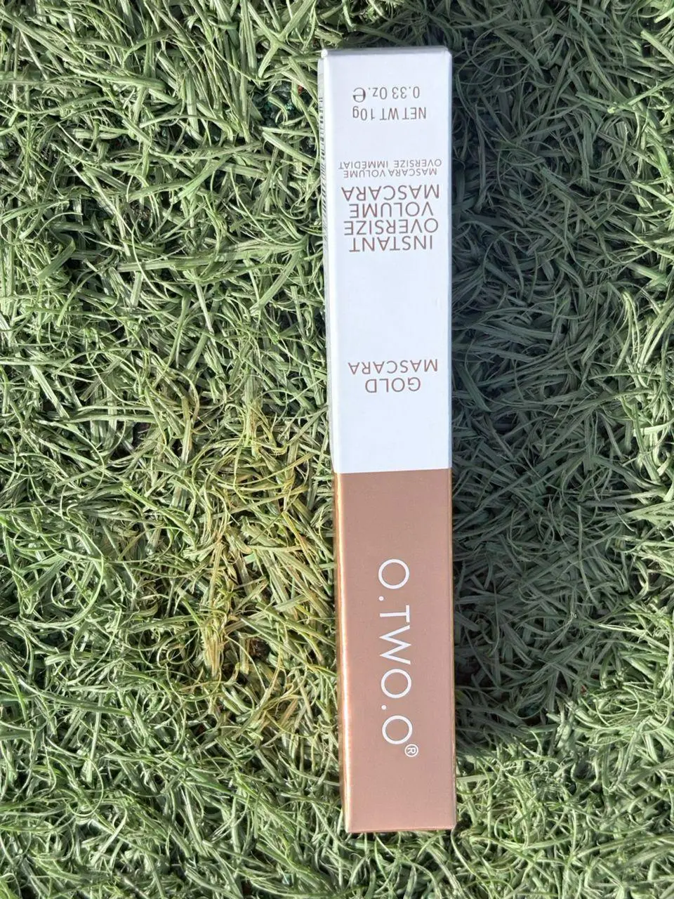 O.TWO.O Gold Mascara – Waterproof Volumizing & Lengthening Mascara with Natural Non-Toxic Formula, Smudge-Proof Curling Lash Mascara, Alcohol-Free Easy-Remove Black Mascara