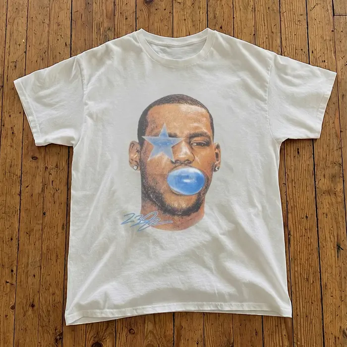 [ On Sale 55% ] Vintage Sports Legend T-Shirt Retro Big Face Blue Star Bubblegum Graphic Tee Heavy Cotton King 23 Sports Fan Apparel Gif