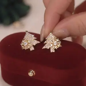 Christmas Rotating Christmas Tree Earrings with Micro-Inlaid Zircon, Creative and Exquisite E50193-EH