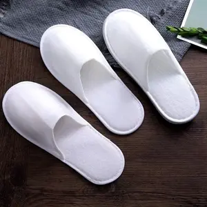 Disposable Anti-Slip Thickened Slippers, 2-10 Pairs, Slide-On Design for Home Guests & Hotels, Travel-Friendly Indoor Home Care Supplies