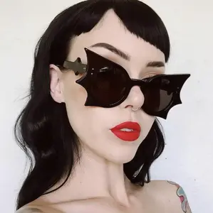 Bat Design Sunglasses, Fashionable Lightweight Black Sunglasses for Women & Men, Fashion Accessories for Party, Daily Clothing Decor, Gift