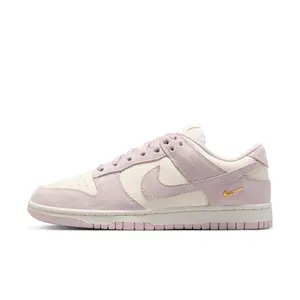Nike Dunk Low - Women's