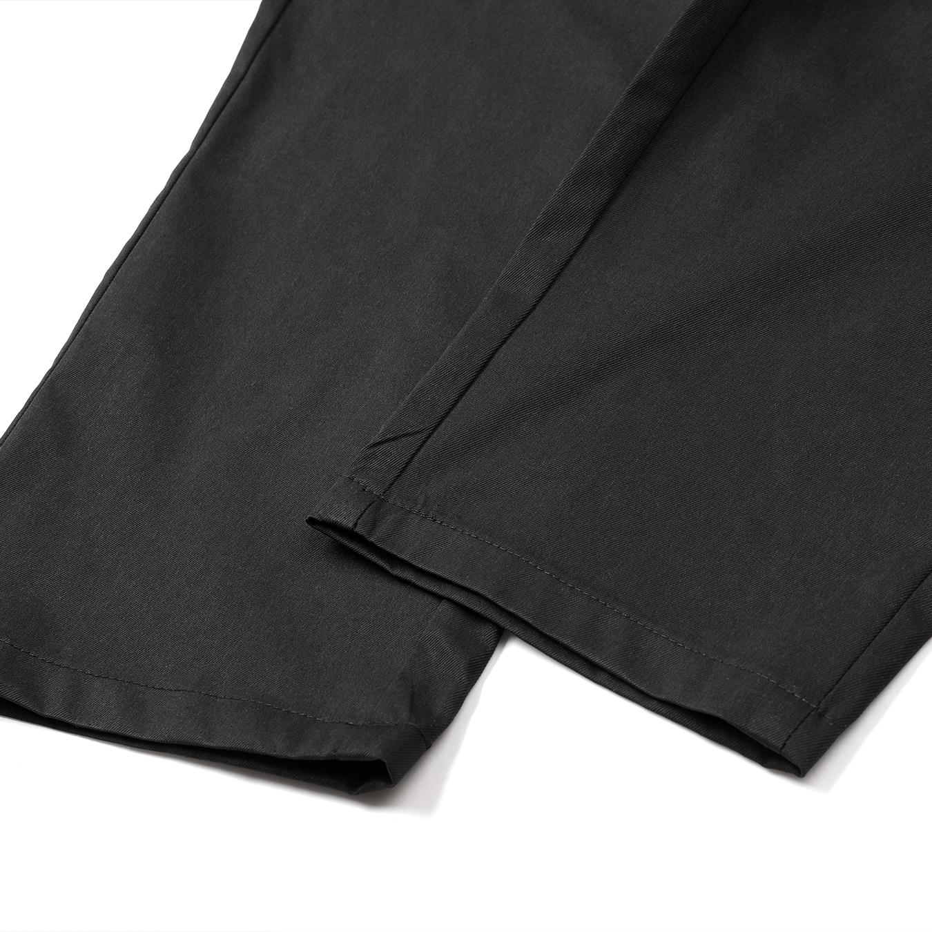 Men’s slim-fit cargo joggers, quick-dry athletic pants with drawstring and zippered pockets, lightweight workout trousers for gym and everyday wear