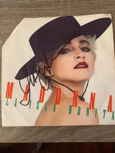 Madonna Hand Signed Autograph 7" La Isla Bonita Record 45 RPM COA