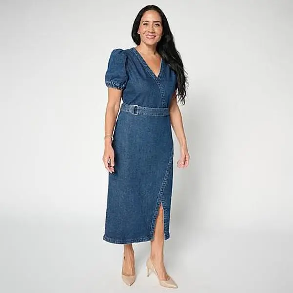 trf fitted denim dress TRF DENIM GORED MINI DRESS - Light blue