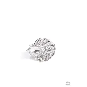 Fan Dance Dazzle Ring
