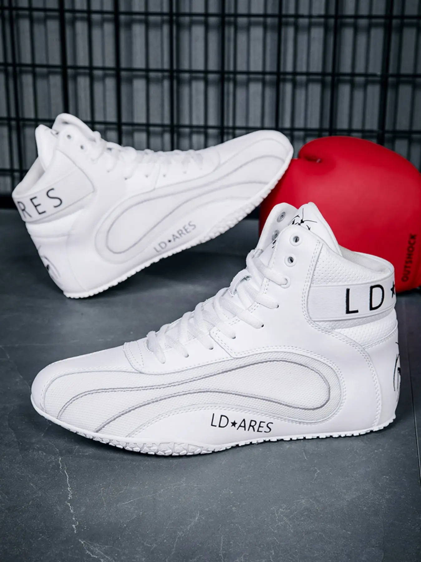 Men's Training Shoes and Sports Sneakers, Trendy Anti-Slip Wear-Resistant Boxing Wrestling Shoes, Suitable for Various Sports, Sporty Shoes, Nonslip Gym Trainers