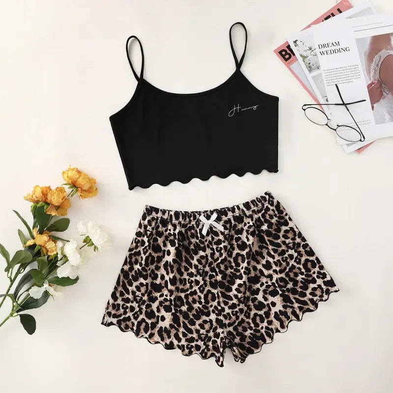 Black brown leopard print
