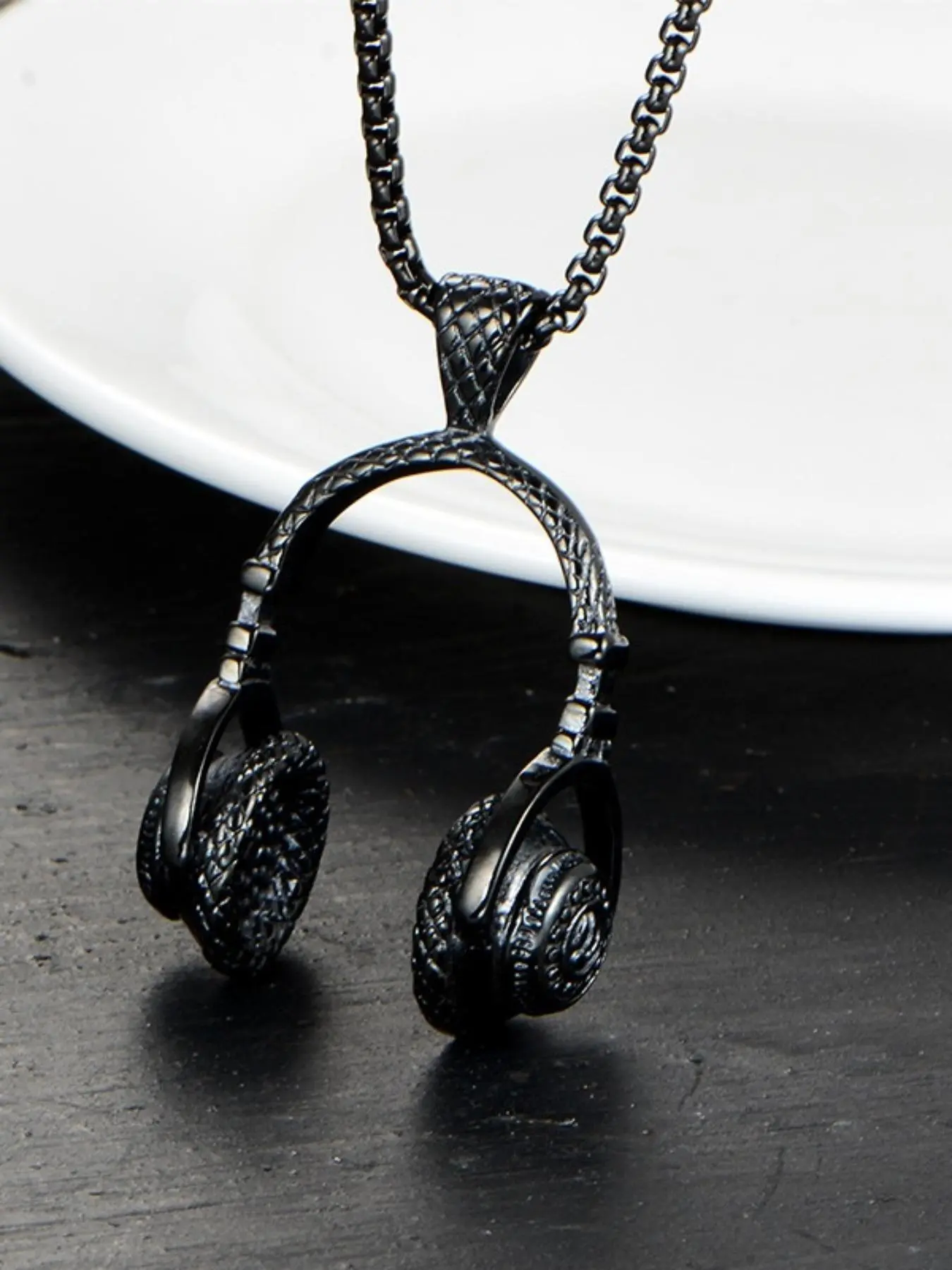 Fashion Headphone Design Pendant Necklace, Hip Hop Street Style Necklace for Women for Daily Wear, Trendy All-match & Exquisite Jewelry for Birthday Gift