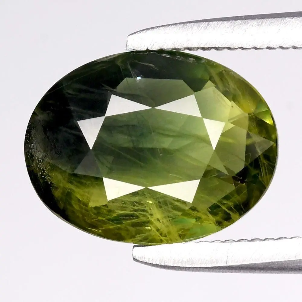 2.29ct ETW Green Sapphire Gemstone – Oval Cut