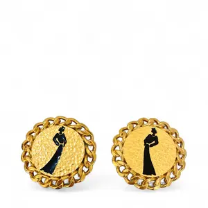 Pre-owned Chanel Mademoiselle Round Clip On Earings Gold Plated Black (077sc)