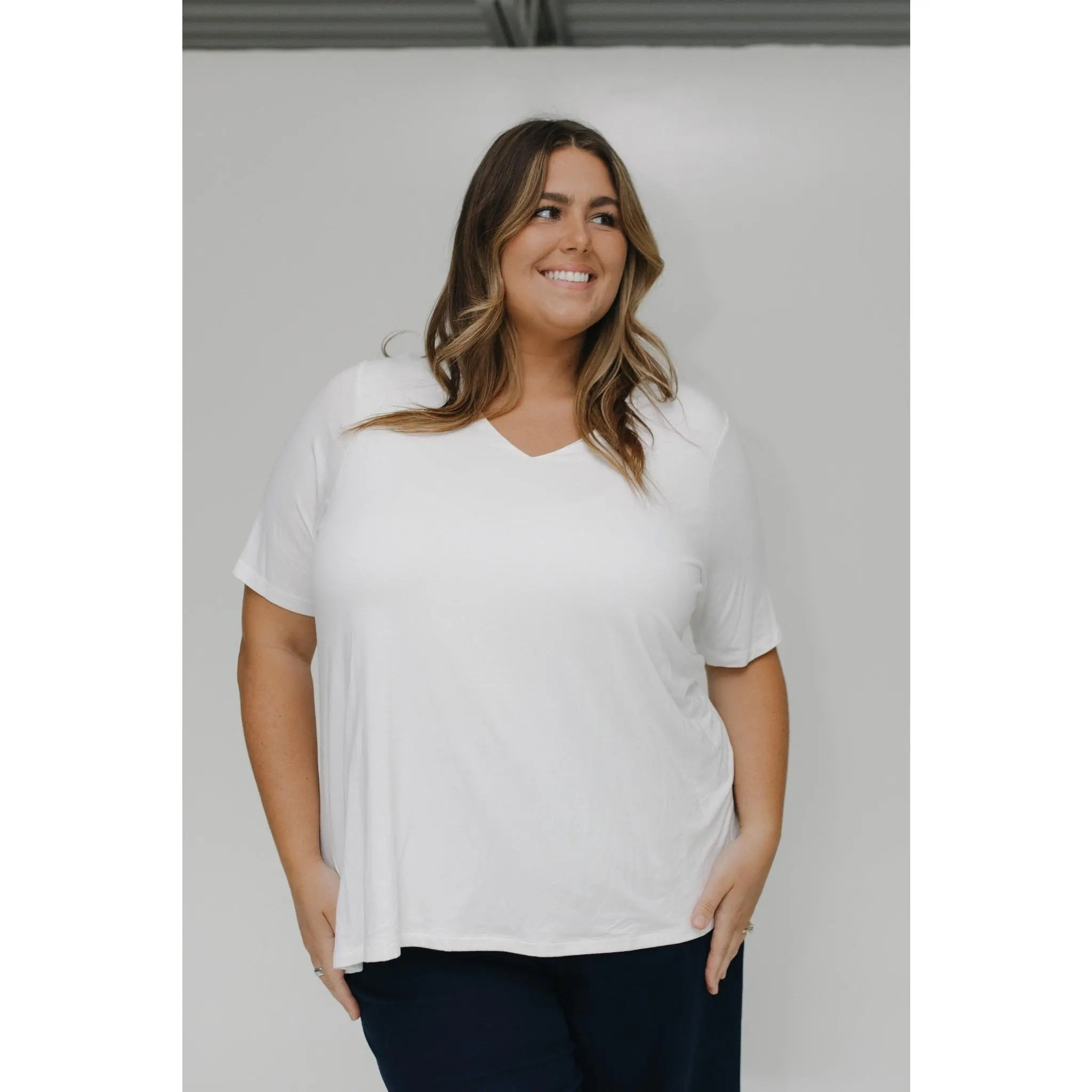 Women's Basic V-Neck Tee in Stretchy Viscose - Slim Fit Top for Layering Under a Blazer or with Denim, Tshirt, Breathable, Casual, Lady, Low Iron, Elastane, Viscose Blend, Shortsleeve, Essential, Fitted