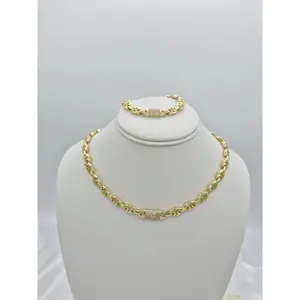 Fashion choker set 14k gold plated high quality.(16)
