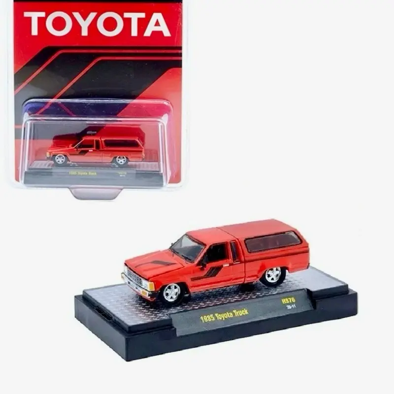 M2 Machines 1:64 1985 Toyota Truck with Camper Shell – Red- Hobby Exclusive