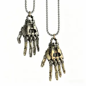 2026 New Hip-Hop Fashion Mechanical Bionic Hand-Shaped Necklace | Cyberpunk Style | Hip-Hop Style | Unisex Design | Mechanical Style | Fashion Accessory | Gift Selection | Birthday Gift |