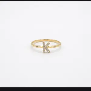Anillo  Letra K  on Zirconia 14k size -8