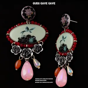 GUDS GAVE 2025 Fall Winter Retro Niche Bird Print Teardrop Pendant Earrings | Bohemian Statement Earrings