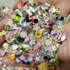 50g Mixed Small Jewelry Assortment Featuring Cute Animal Resin Accessories with Butterflies, Flowers, and Hearts for Nail Art Decor, Phone Case Embellishments, Perfect for DIY Crafting