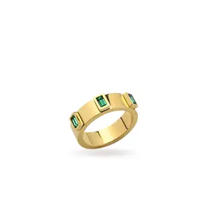 EMERALD  RING