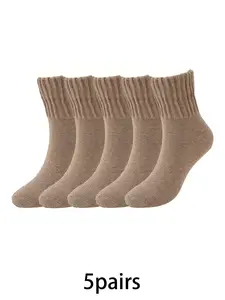 5 pairs of retro solid color simple knitted socks, comfortable and warm, plush mid tube socks suitable for couples' daily casual wear