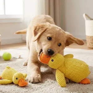 Squeaky Plush Duck Dog Toy, Soft Interactive Chew Toy for Cats and Dogs, Boredom Relief and Teeth Cleaning Tool, Training Companion