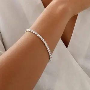 New 2026 Umeng 4Mm Silver Color Chain Male Twisted Rope Bracelet High Fashion Jewelry For Women Men Gifts Trendy Accessories Creative Gift